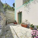 Dei Poeti Casa de hóspedes