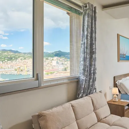 Dei Poeti Casa de hóspedes 4*