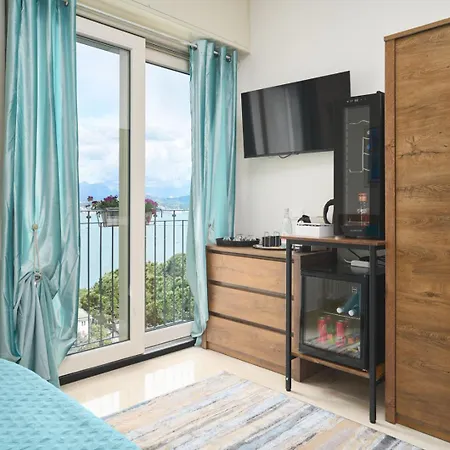 Casa de hóspedes Dei Poeti 4*