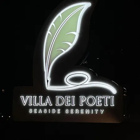 Dei Poeti La Spezia