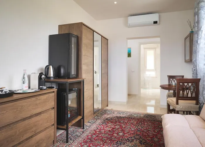 Dei Poeti بيت ضيافة لا سبيتسْيا