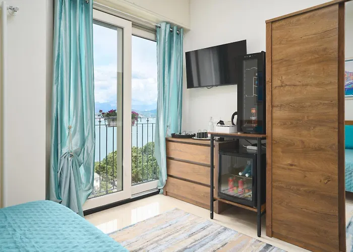 بيت ضيافة Dei Poeti 4*