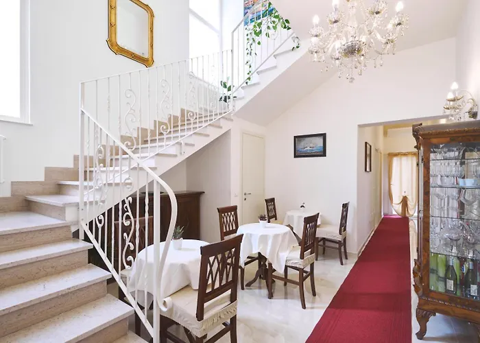 Dei Poeti 4* لا سبيتسْيا