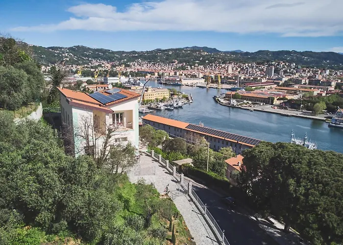 بيت ضيافة Dei Poeti 4*