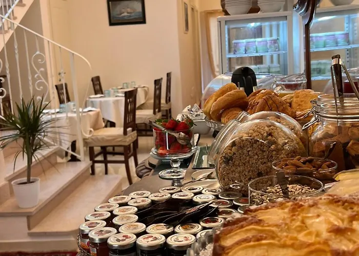 بيت ضيافة Dei Poeti لا سبيتسْيا